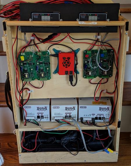 Portable Electronics Tower with RaspberryPi